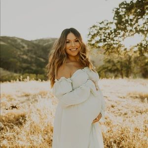 Light mint green dress w/slit